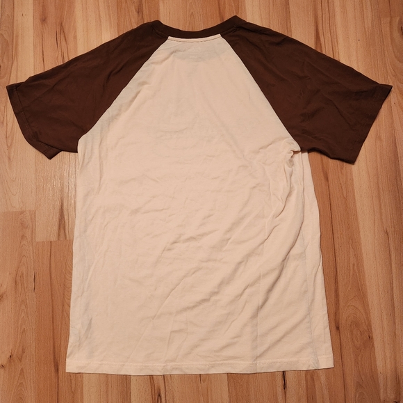 Sunmer 2022 Pusheen Box Exclusive Shirt - Picture 2 of 2
